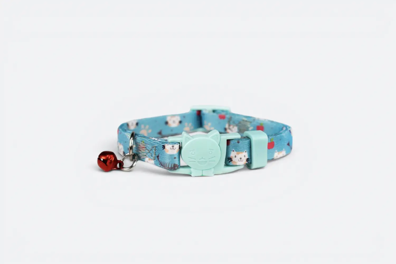 Patterned cat collar